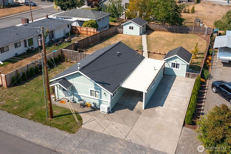 3rd image of 774 Pine Street
