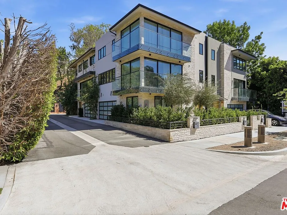 11769 Bellagio Rd