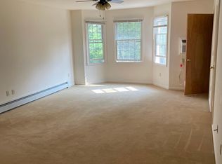 155 Peter Dr, Hackettstown, NJ 07840