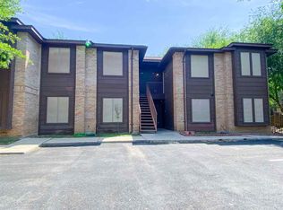 201 Martingale St #16, Laredo, TX 78041