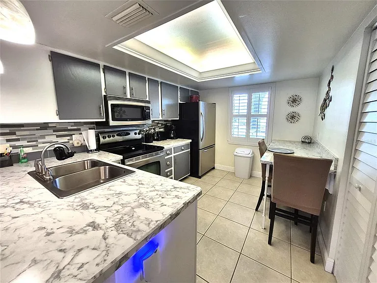 107 Windward Pl #107 — Photo 14