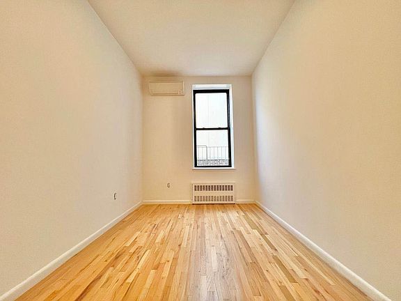 5th image of 148 Stuyvesant Ave APT 3A