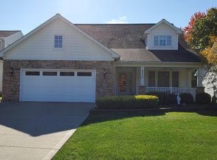 6574 Hidden Woods Trl, Mayfield Heights, OH 44124