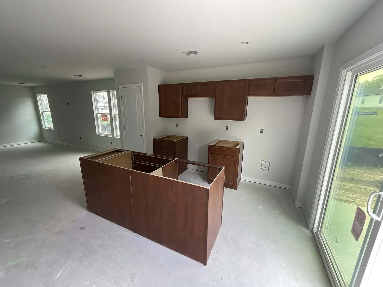 3 bed, 1148 sqft, $1,895 — Photo 3