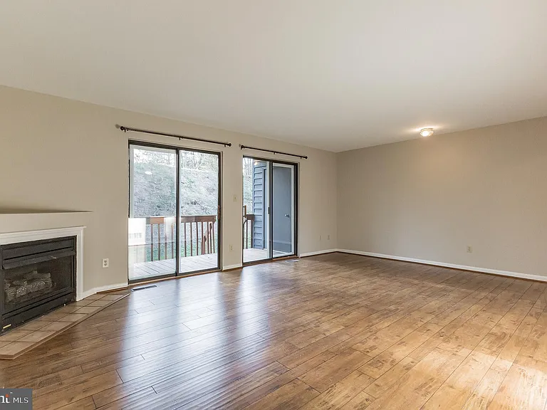 109 Foxfire Dr — Photo 5