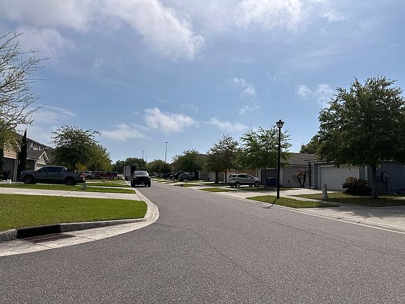 5th image of 9018 Kipper Dr