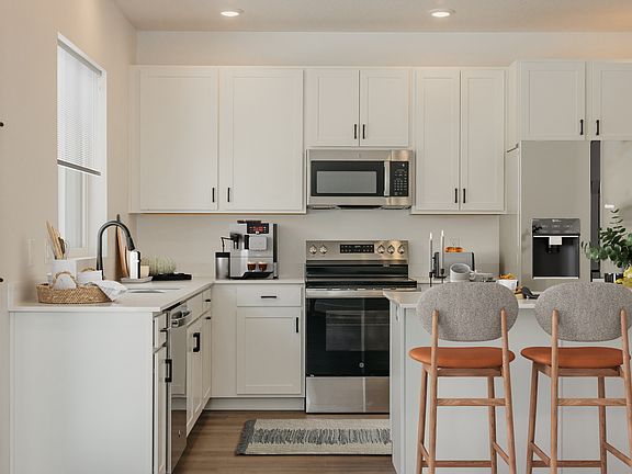 4th image of 3103 N Prairie Grass Dr #915