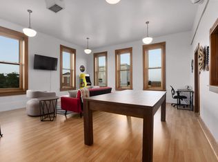 206 N Main St #C, Independence, MO 64050