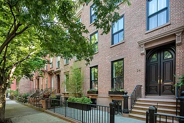 24 Wyckoff Street in Cobble Hill