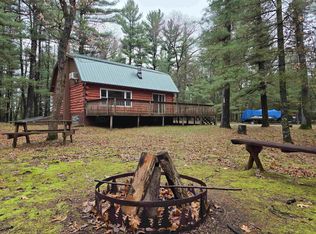 N3809 Deer Path, Hancock, WI 54943