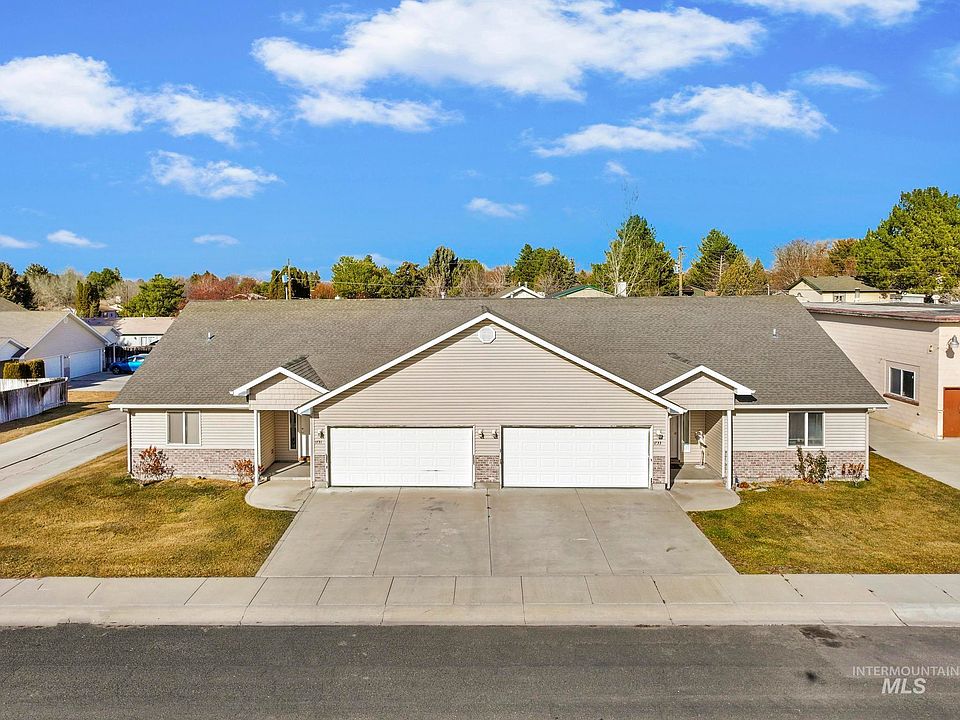1st image of 1731-1733 Dora Dr N