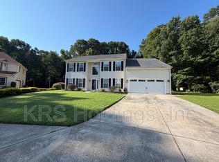20 Henrys Fork Dr, Hampton, VA 23666