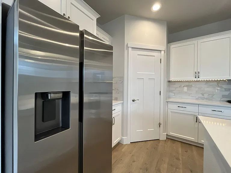 13911 SW 172nd Ave — Photo 9
