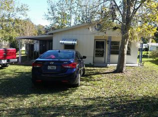 102 Lake Ln, Crescent City, FL 32112