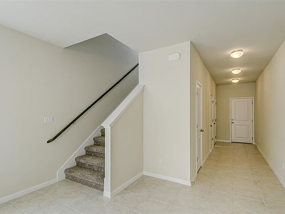 3rd image of 474 Spinnaker Loop
