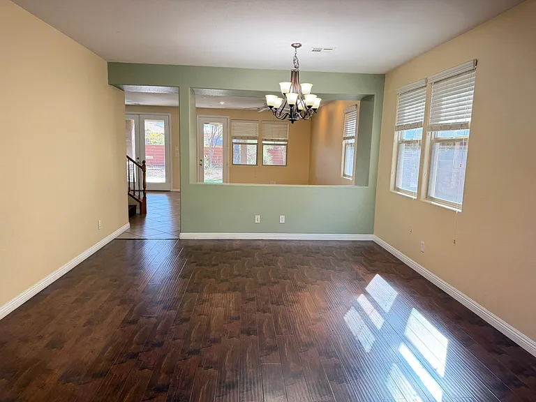 5450 Pinecroft Dr — Photo 8