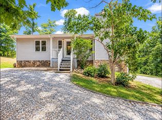 1943 Landrum Rd, Columbus, NC 28722