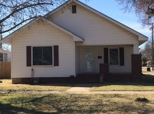 515 N Chickasaw St, Pauls Valley, OK 73075
