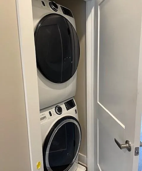 Unit Photo