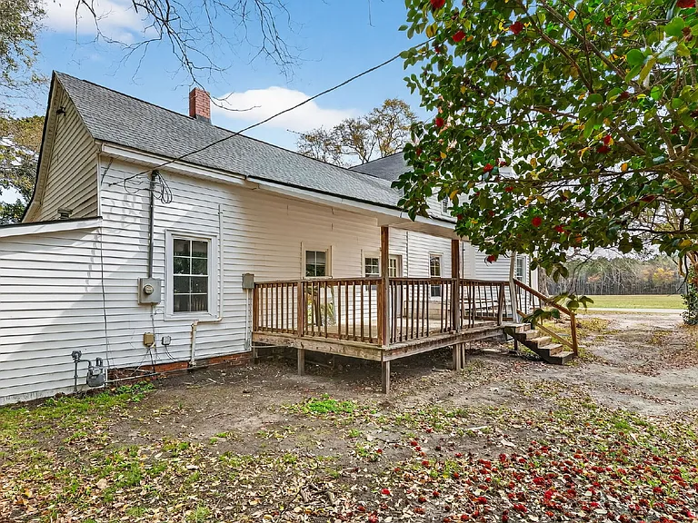 409 Meadow Rd — Photo 40