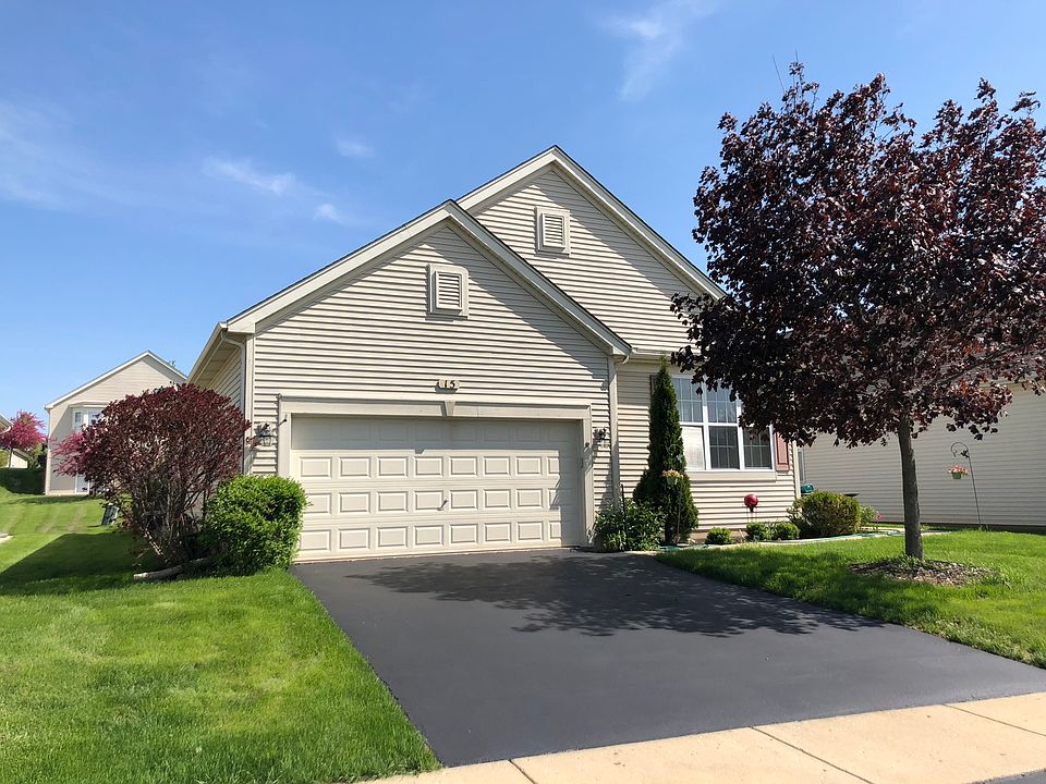 1st image of 15 E Hague Dr
