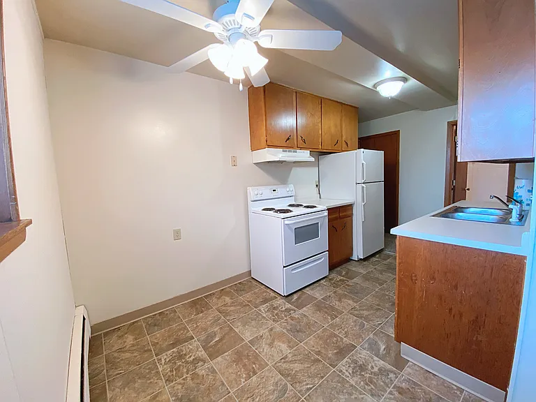 Davern Park Apartments — Photo 55