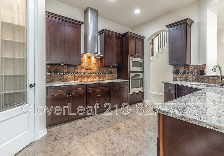 6126 Lowrie — Photo 20