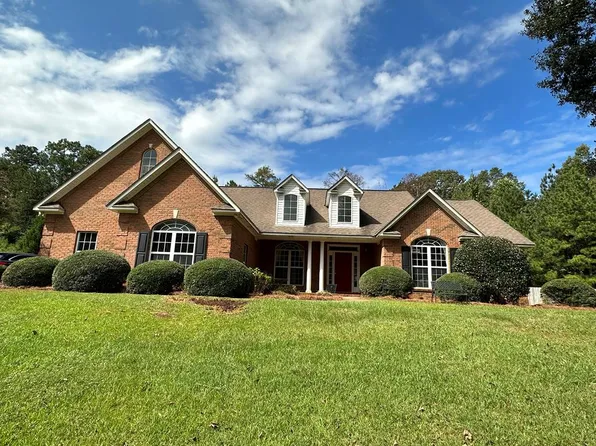 118 Deerfield Dr, Troy, AL 36081