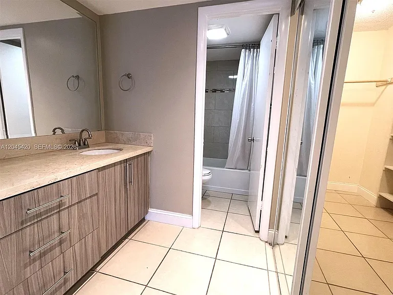 3900 N Hills Dr #108 — Photo 8