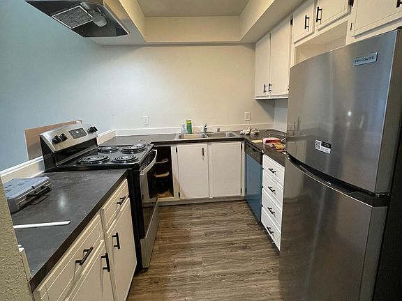 Kitchen NEW SS appliances