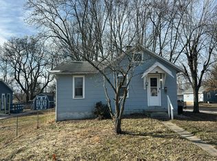 124 Edwards St, Cottage Hills, IL 62018