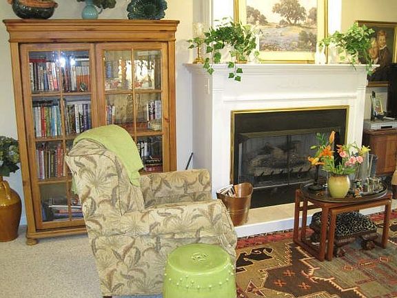 3rd image of 300 Ginger Creek Ln #6