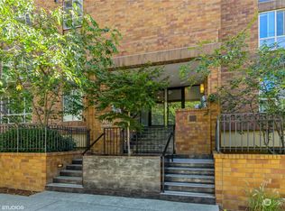905 Cherry St APT 302, Seattle, WA