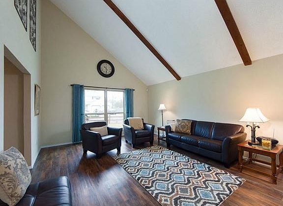 4th image of 1606 Wildwood Dr