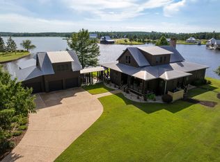 21 Crosskey, Lumberton, MS 39455