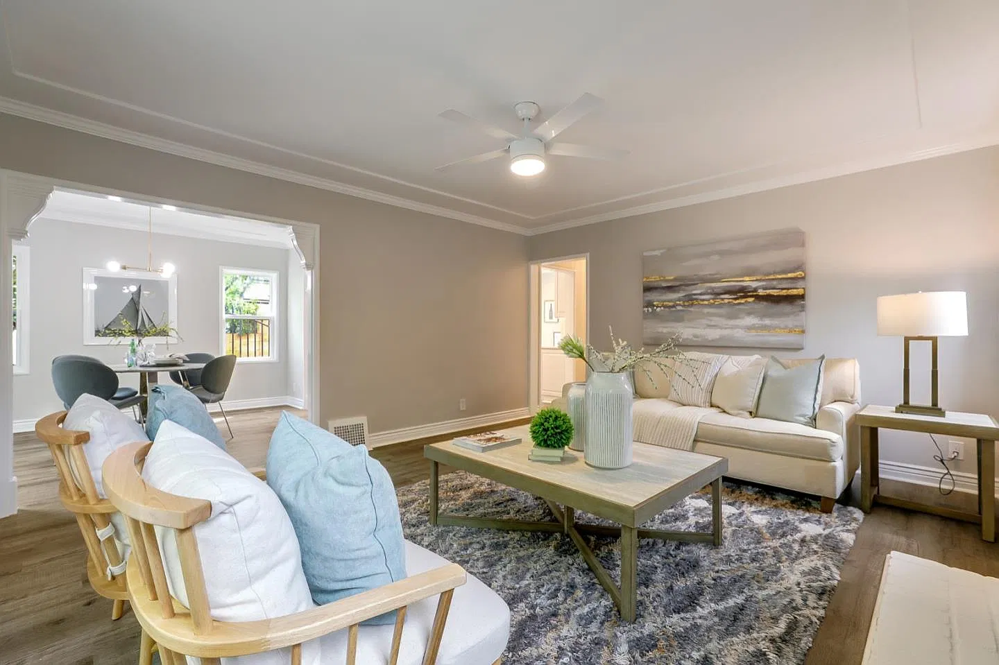 2 bed, 1.0 bath, 1247 sqft, $3,550 — Photo 2