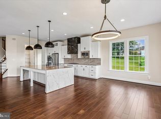 555 Parkland Rd, Eldersburg, MD 21784