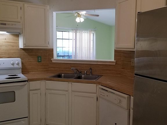 5th image of 4010 London Ln