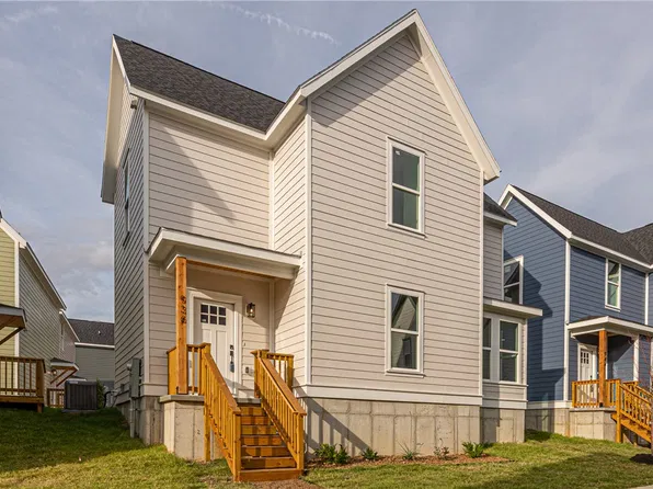 936 S Laramie Hts, Fayetteville, AR 72704