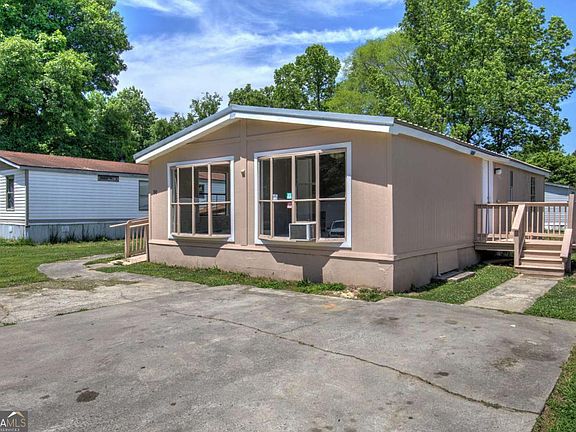 2nd image of 50 Tency Ln NE