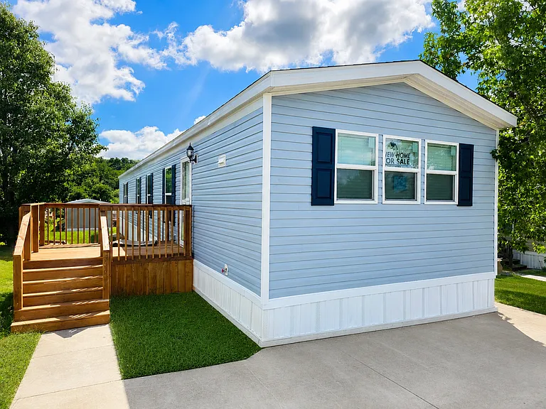 3901 E Saint Charles Rd #312 — Photo 1