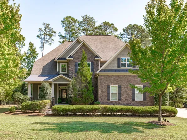 5005 Boylston Dr, Fuquay Varina, NC 27526