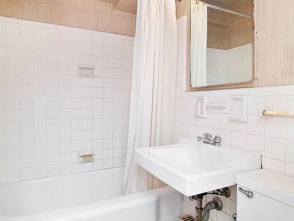 5th image of 333 E 55th St APT 1E