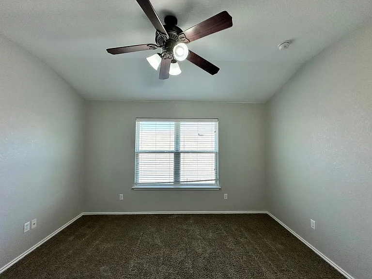 3405 Rusack Dr — Photo 25
