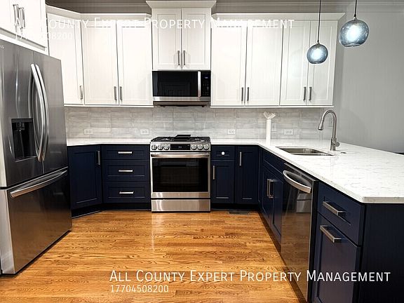 5th image of 4858 La Moyne Ln