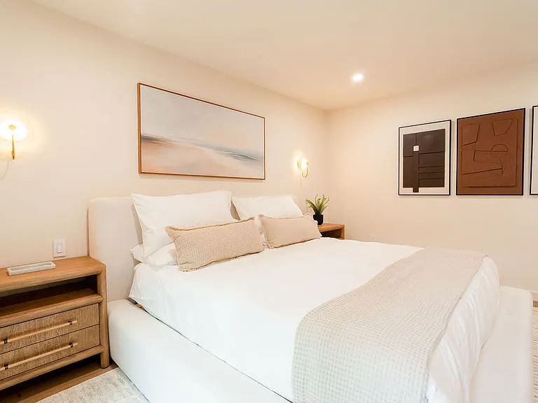 10461 Shadyridge Dr — Photo 34