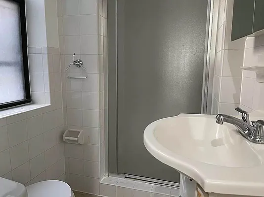 Rented by Douglas Elliman | media 7