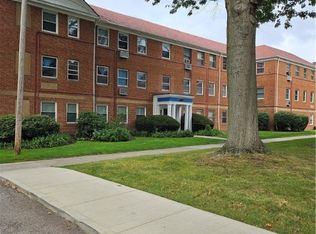 13801 Cedar Rd APT 204C, South Euclid, OH 44118