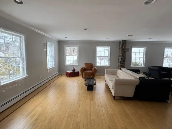 14 Hidden Valley Dr, Vernon Twp., NJ 07462