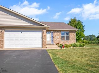 22811 W Jonathon Dr, Channahon, IL 60410